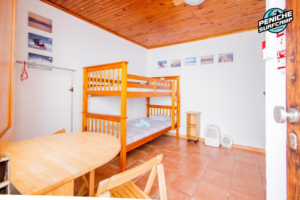 Estudios Lagido - Peniche Surf Camp Working Space & Surf Феррел Екстер'єр фото