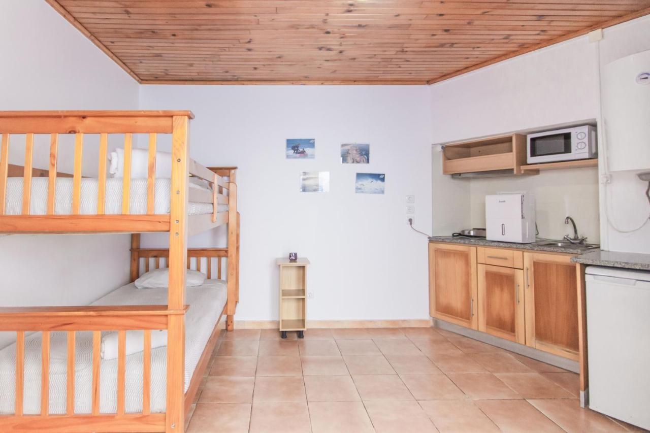 Estudios Lagido - Peniche Surf Camp Working Space & Surf Феррел Екстер'єр фото